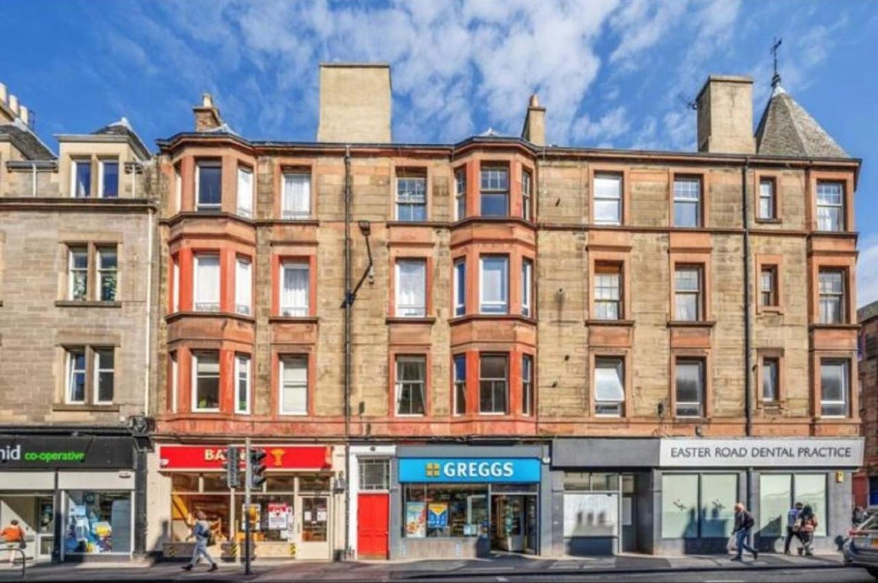 Spacious & Comfortable 3 Bedroom Apartment - Near City Centre - Free Parking Available - Sleeps Up To 5 Guests Edinburg Exteriör bild